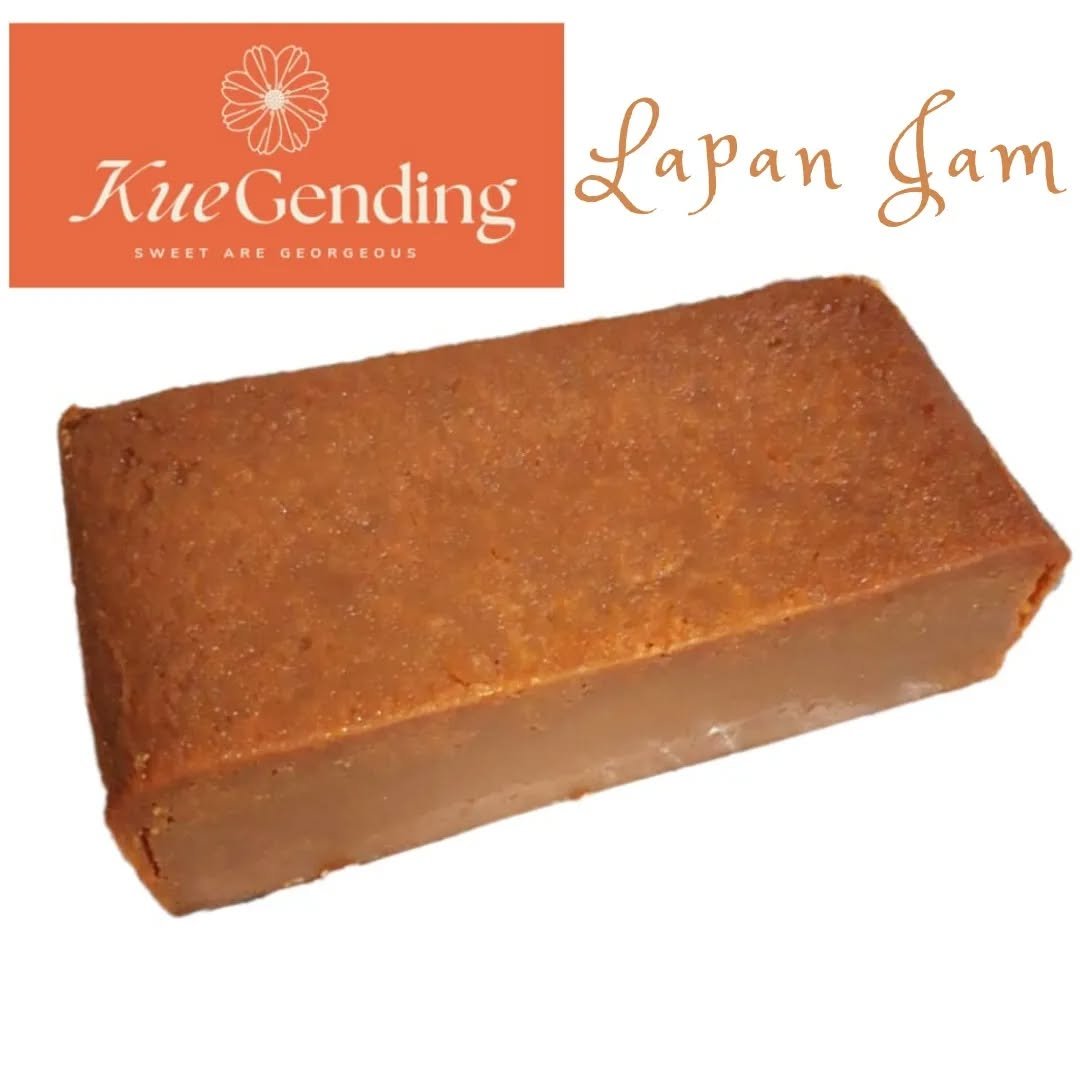 Kue Lapan Jam UK 20X20 dan 20X10 cm berat +- 3kg