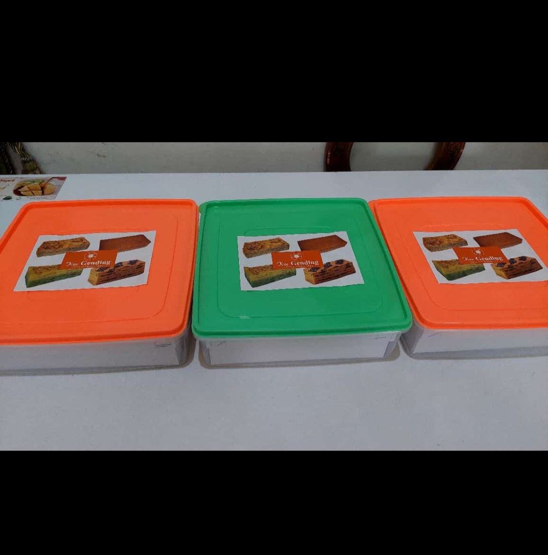 Wadah Kue Tupperware KW